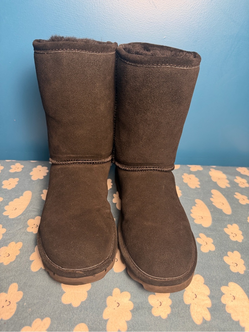 BEARPAW Black Suede Fur Lined Winter Boots Size 9